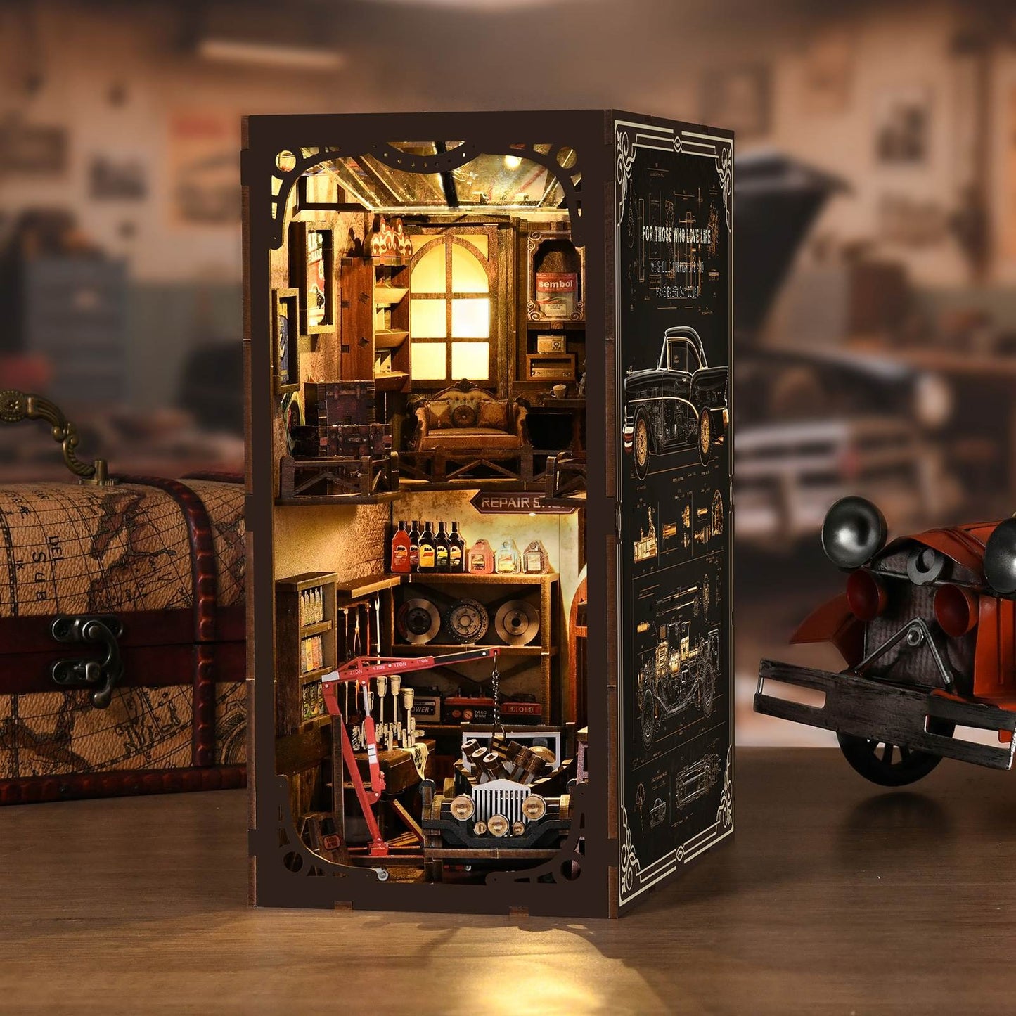 Classic Mechanic's Garage | DIY Book Nook Miniature Kit