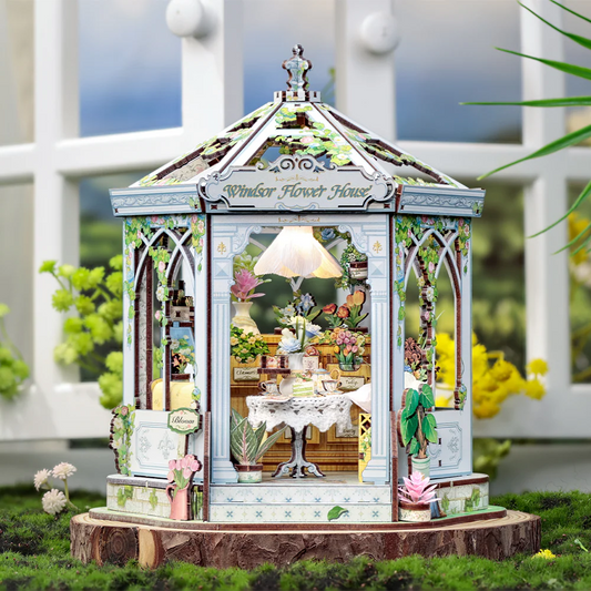 Windsor Flower House | DIY 3D Book Nook Miniature Kit