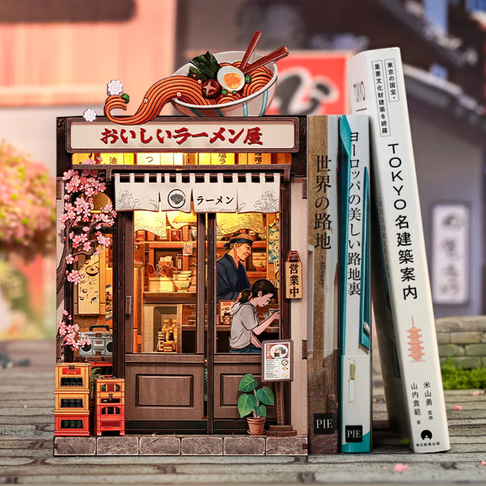 Midnight Ramen Street | DIY Book Nook Miniature Kit: Oishii Kyoto